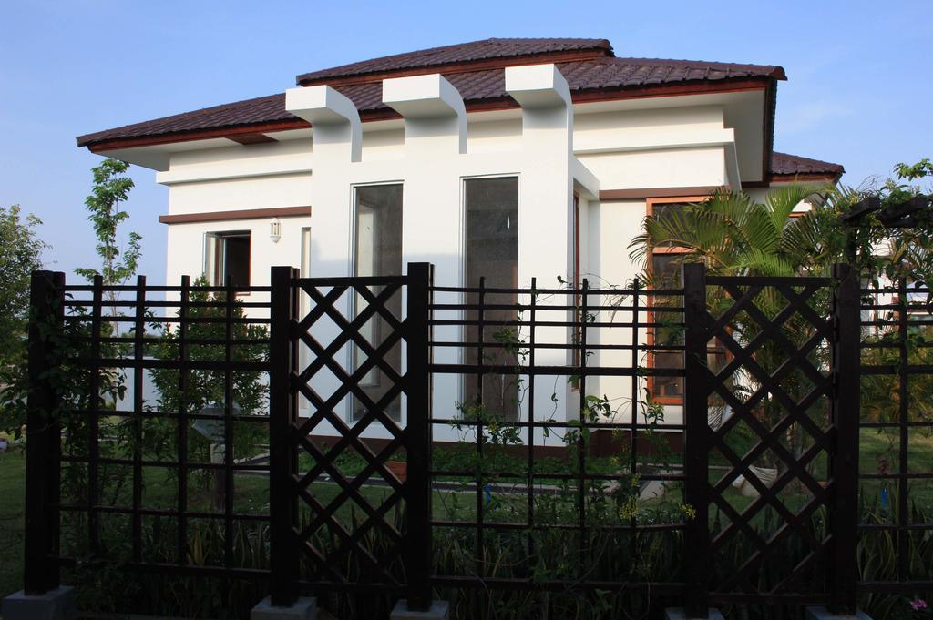 The Golden Lake Hotel Naypyidaw Eksteriør billede