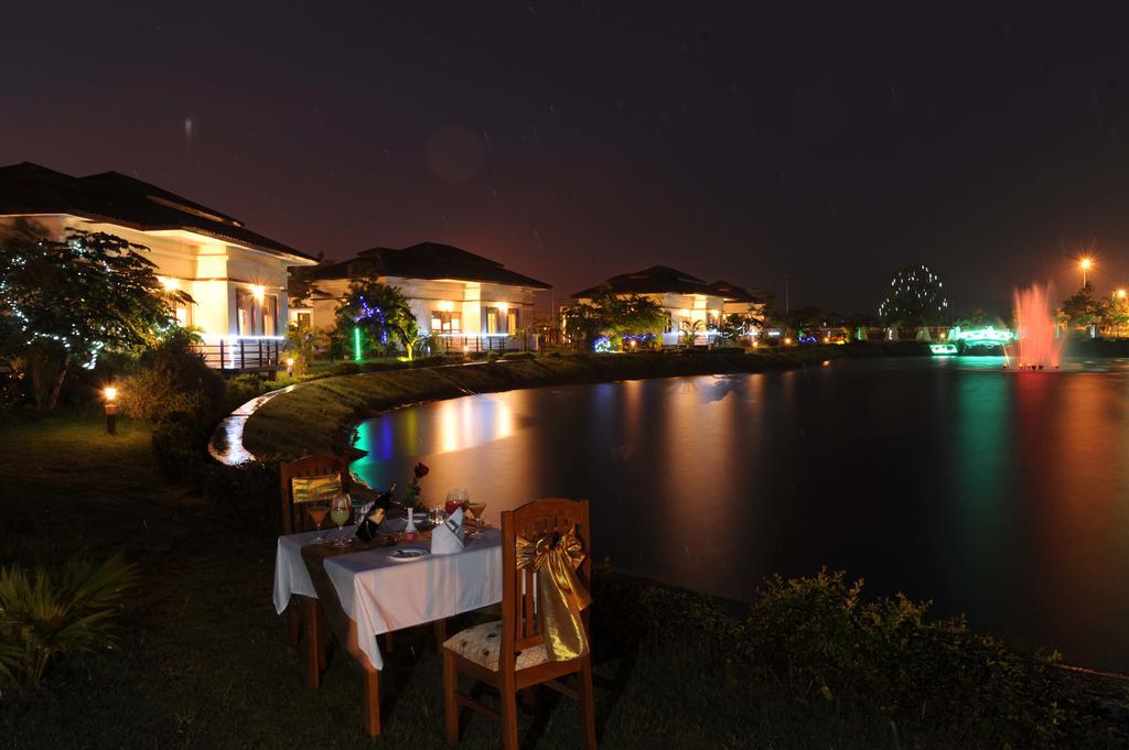 The Golden Lake Hotel Naypyidaw Eksteriør billede