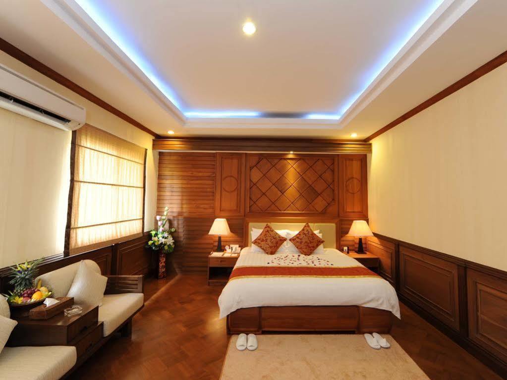 The Golden Lake Hotel Naypyidaw Eksteriør billede
